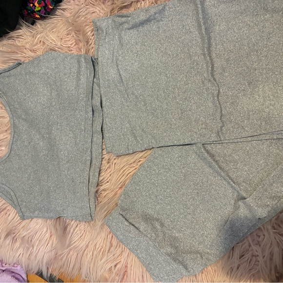 Gray Sleeveless Top and Shorts Set - Picture 1 of 1